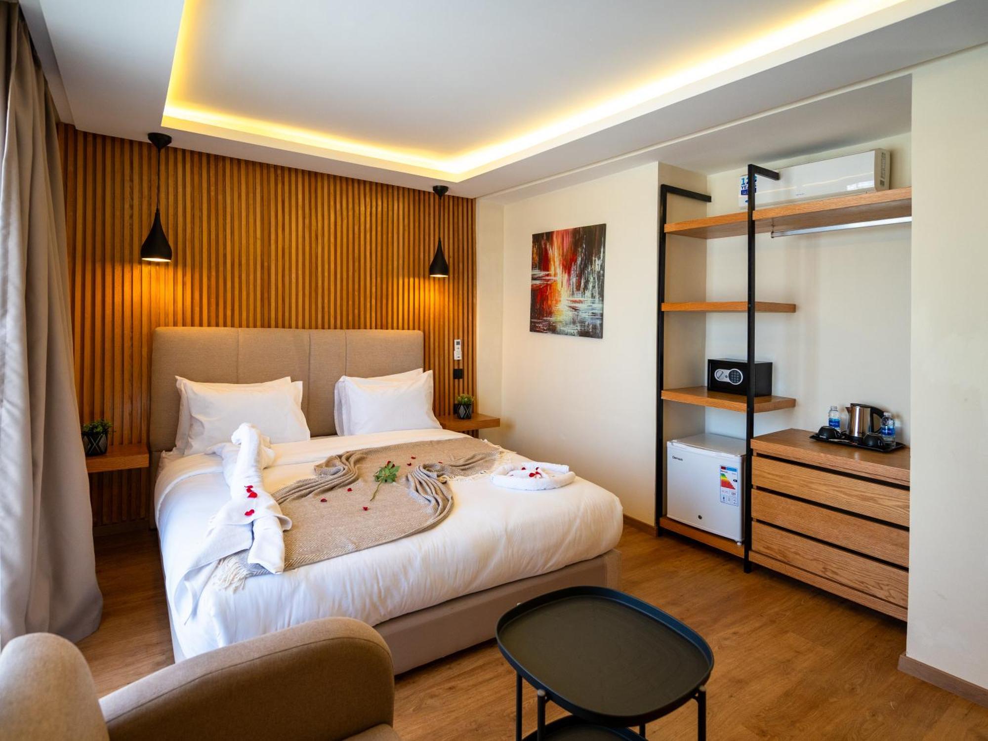 Unico Hotel Maarif 卡萨布兰卡 外观 照片