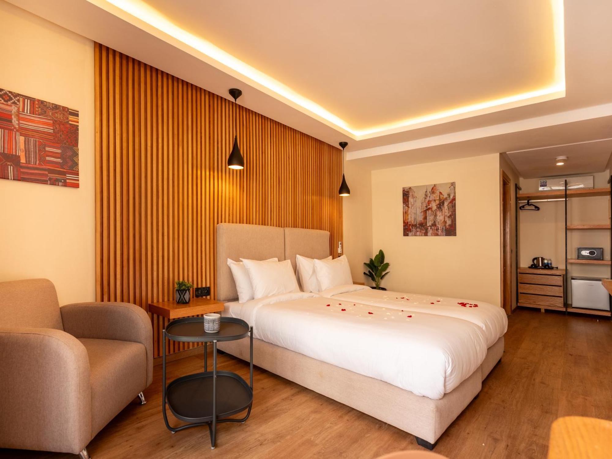 Unico Hotel Maarif 卡萨布兰卡 外观 照片